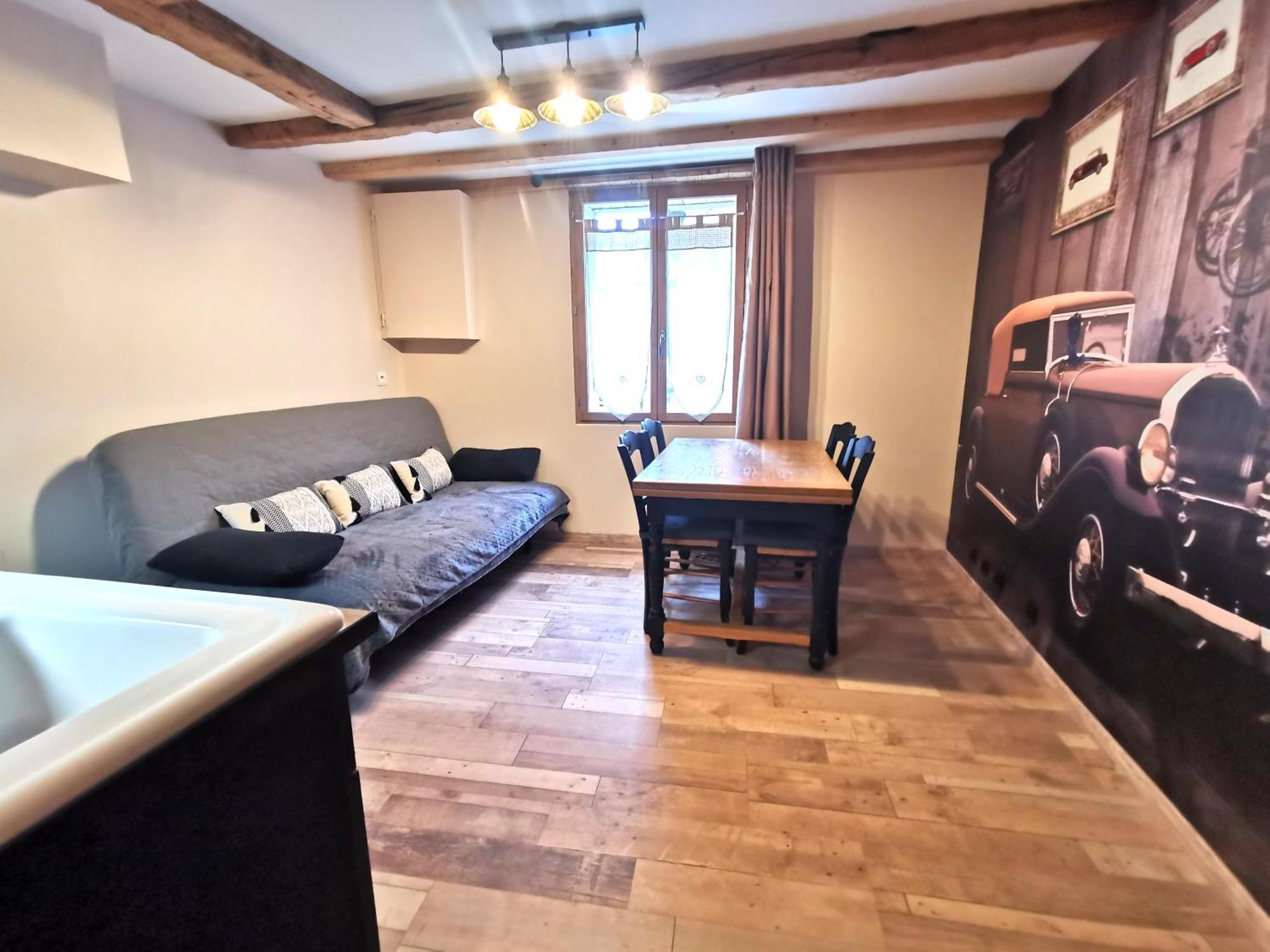 Le Vieux Tacot Avec Garage Διαμέρισμα Le Puy-en-Velay Εξωτερικό φωτογραφία